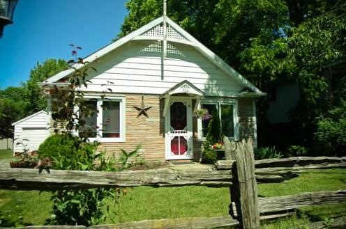 A Doll House Cottage - Photo2