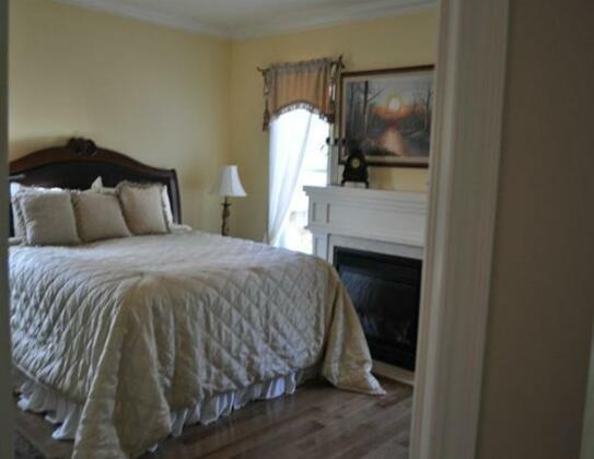 Acacia Suite Bed and Breakfast - Photo5