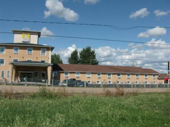 Lone Star Hotel North Battleford