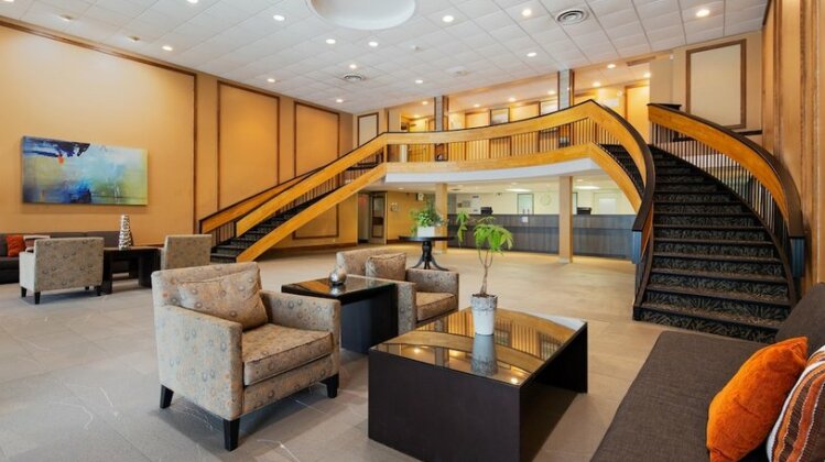 Best Western North Bay Hotel & Conference Centre - Photo2