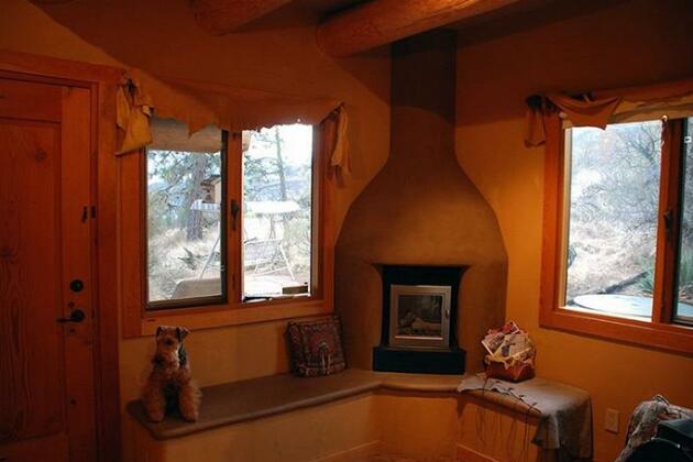 Bighorn Ridge Guest House - Photo3