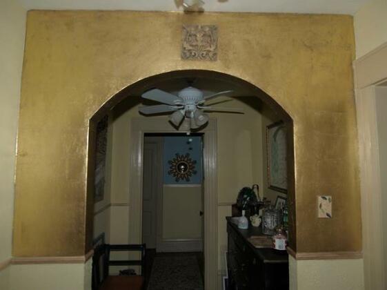 Downtown Bed and Breakfast - Photo2