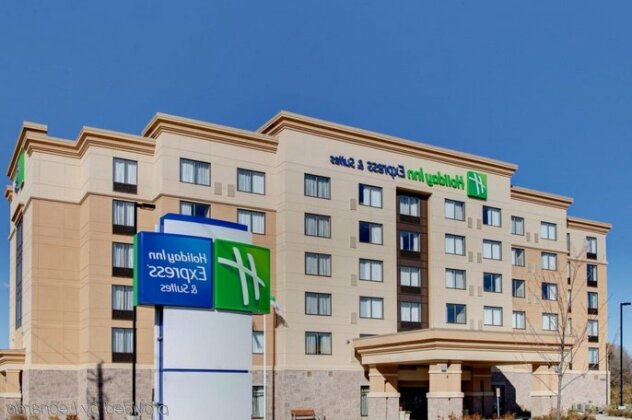 Holiday Inn Express Hotel and Suites Nepean East