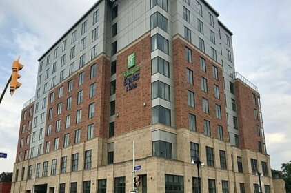 Holiday Inn Express & Suites - Ottawa Downtown East