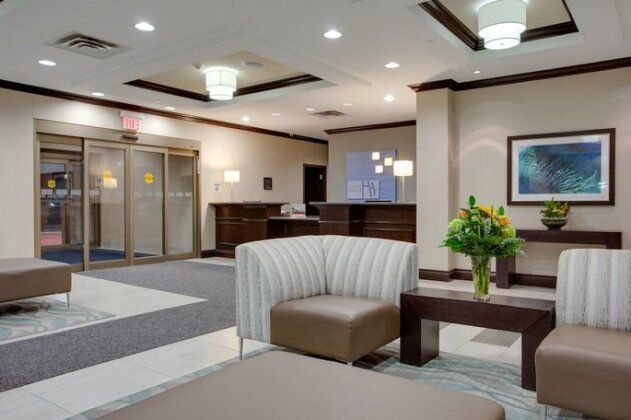 Holiday Inn Express & Suites Ottawa East-Orleans - Photo4