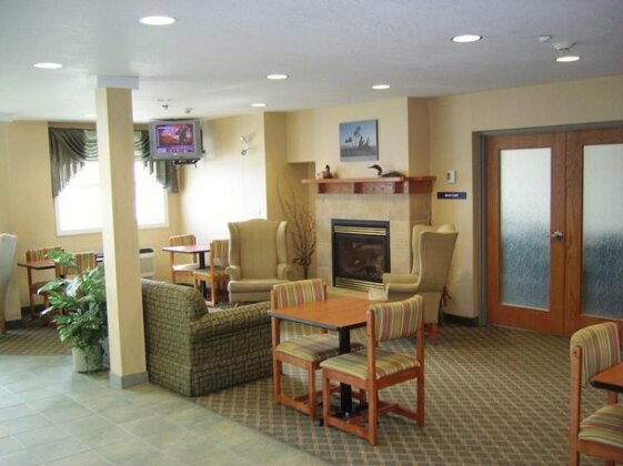 Parry Sound Inn and Suites - Photo5