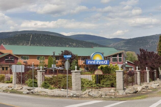 Days Inn by Wyndham Penticton Conference Centre - Photo2