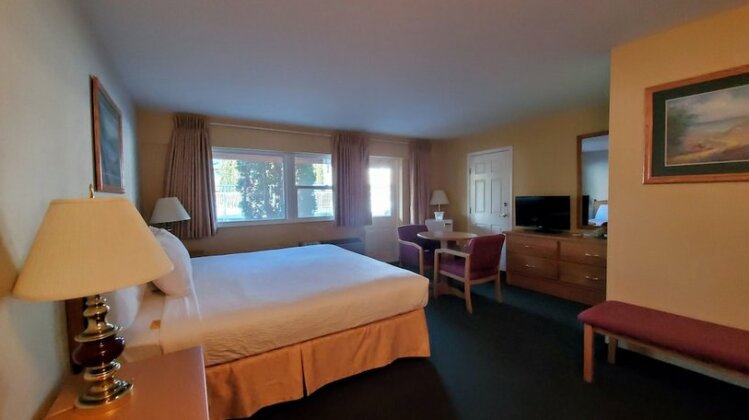 Days Inn by Wyndham Penticton Conference Centre - Photo5