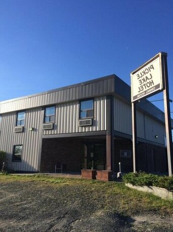 Pickle Lake Hotel