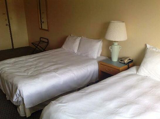 Seagate Motel Port Hardy - Photo2