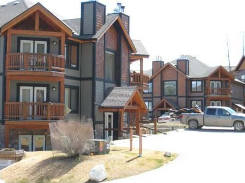 Copper Horn Towne Homes by Rocky Mountain Accommodations - Photo2