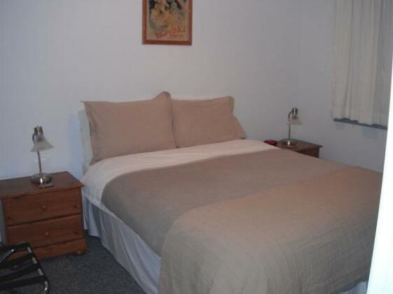 Crescent Motel - Photo3
