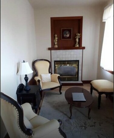 Red Rock Inn - Photo5