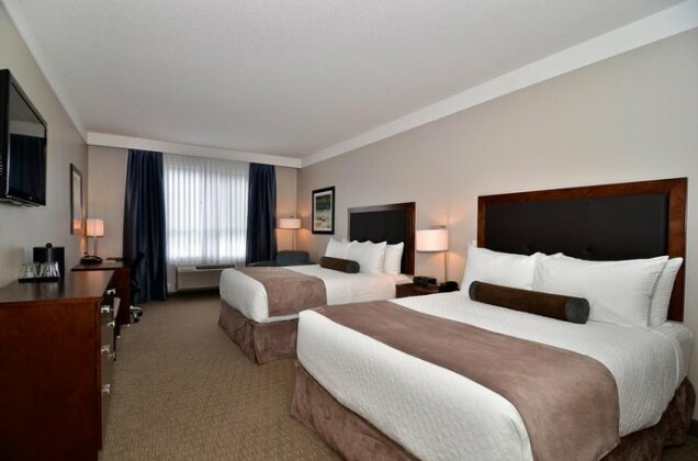 Best Western Plus Revelstoke - Photo2