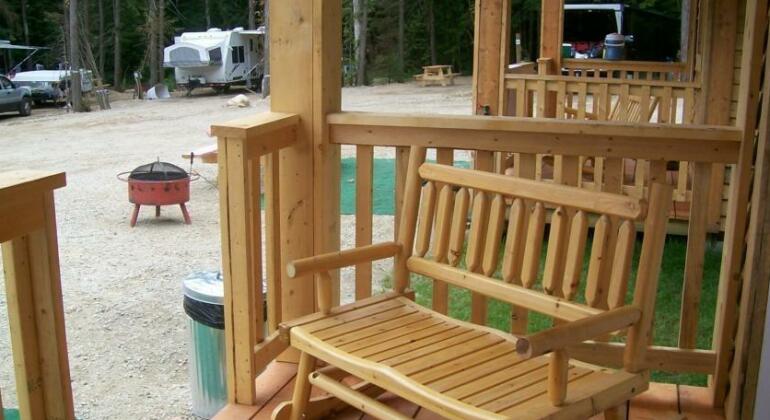 Noah's Ark Resort Revelstoke - Photo3