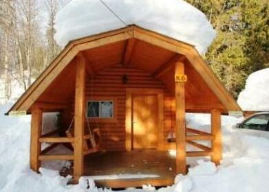 Revelstoke Campgrounds & Cabins