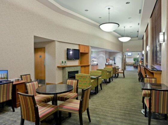 Holiday Inn Express Vancouver Airport - Richmond - Photo3