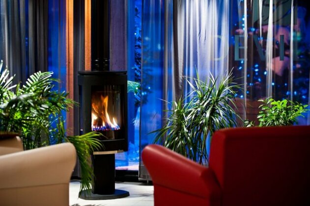 Centre Hotelier Deville - Photo4