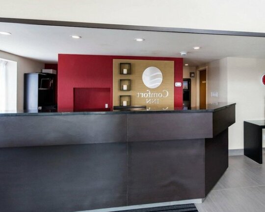 Comfort Inn Rouyn-Noranda - Photo2