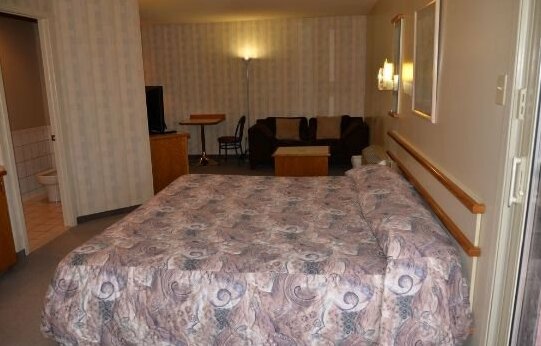 Hotel Laliberte - Photo5