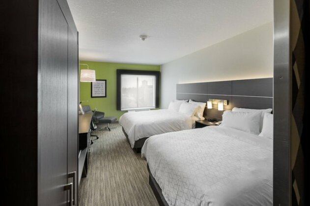 Holiday Inn Express & Suites - Saskatoon East - University - Photo3