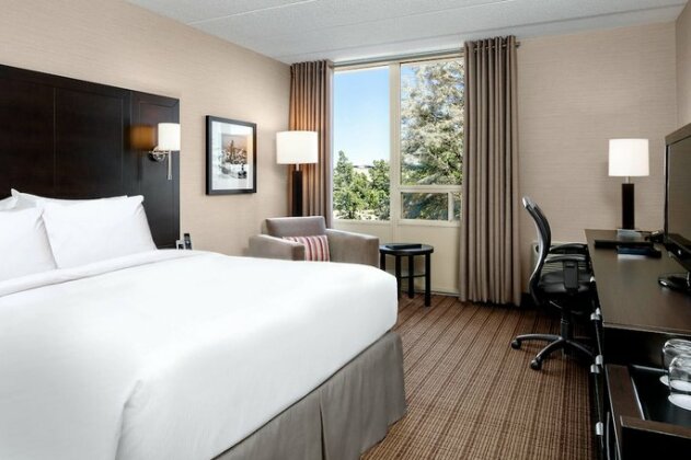 Delta Hotels by Marriott Sault Ste Marie Waterfront - Photo4