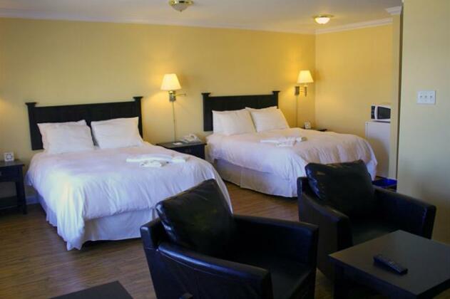 Grenfell Heritage Hotel & Suites - Photo3