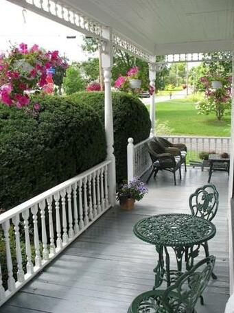 The Nelson House Bed and Breakfast - Photo4