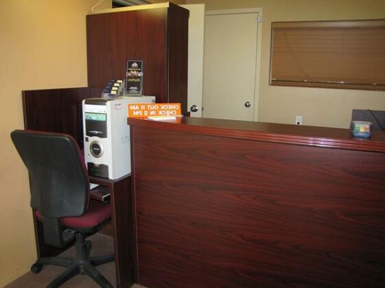 Valley Inn Motel Sudbury - Photo3