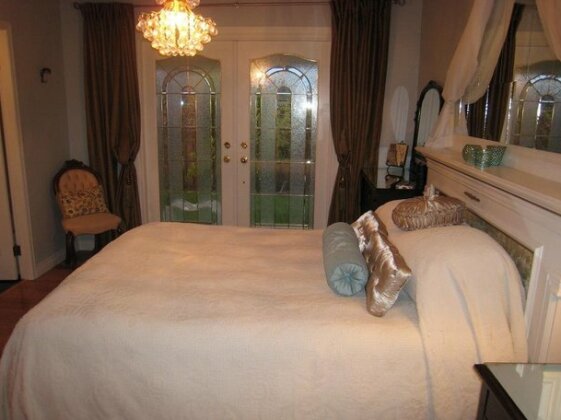 Donna's Bed & Breakfast - Photo5