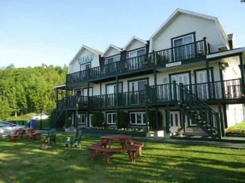 Hotel Sous la Croix - Photo2