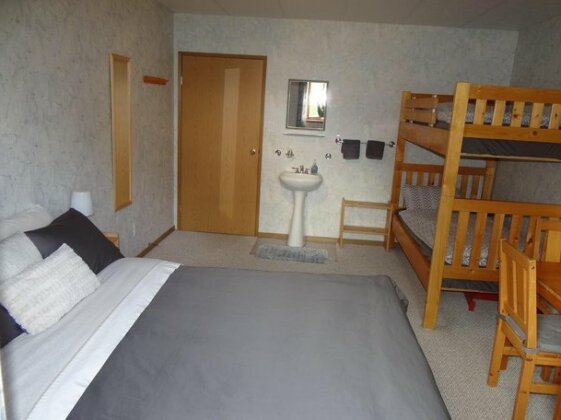 Tyhee Lake Guest Ranch - Photo4