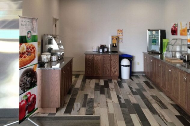 Quality Inn Temiskaming Shores - Photo5