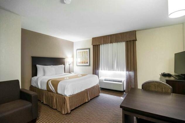 Quality Inn & Suites Thompson - Photo2