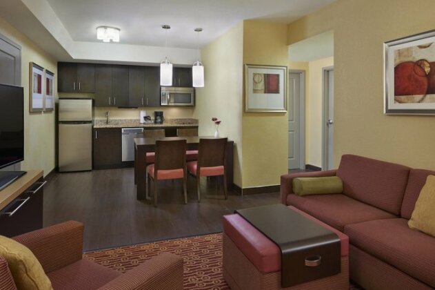 TownePlace Suites by Marriott Thunder Bay - Photo2