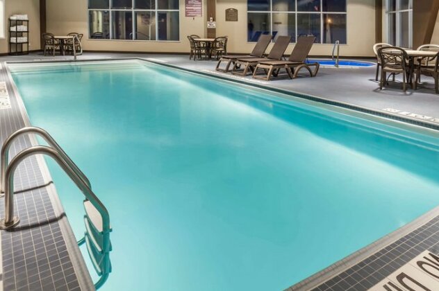 Microtel Inn & Suites by Wyndham - Timmins - Photo3