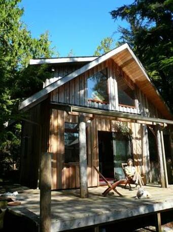 Cedar Bark Cabin