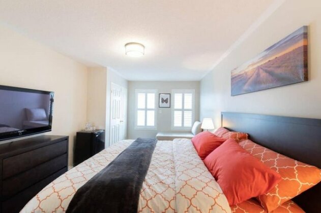 4 Bedroom Home With 2 Terraces In Toronto - Photo5