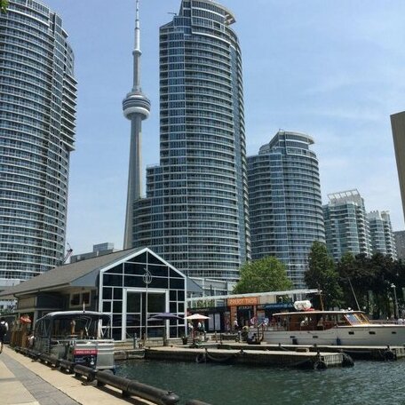 Air Canada Centre Harbor Front Furnished Condo