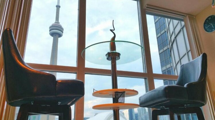 Amazing CN Tower View Modern Suite - Photo2