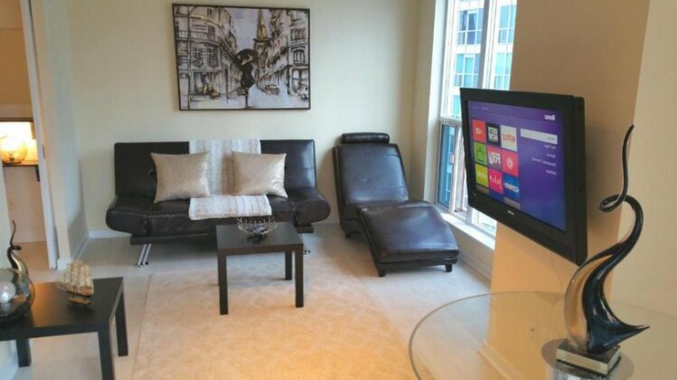 Amazing CN Tower View Modern Suite - Photo3