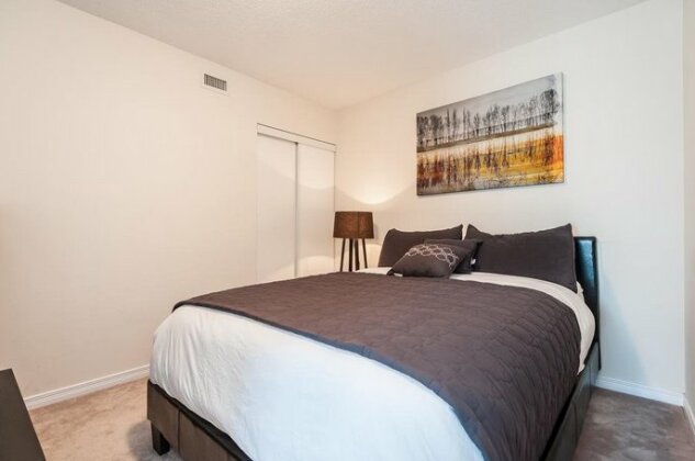Apartment near CN Tower & Covention Centre - Photo5