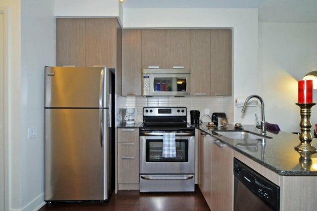 Executive Furnished Properties North York - Photo3