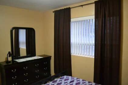 Homestay in Humbermede near St Lucie Park