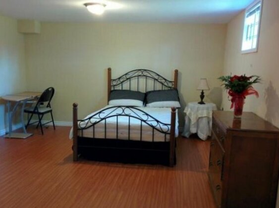 Homestay in Wexford - Maryvale near Parkway Mall