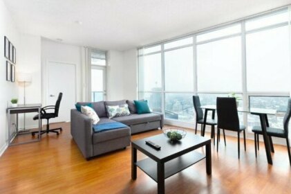 Large 1 BR Condo with a view near Lakeshore