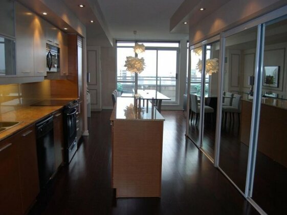 Luxury Downtown Water Front Condo by STS - Photo3