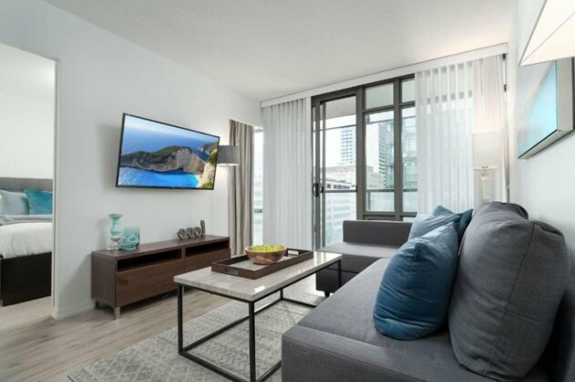 Modern Central Condo in Financial/Discovery District - Photo2
