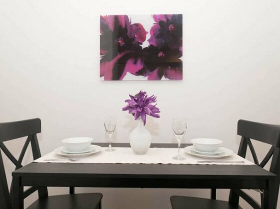 NGE Stays - Downtown Suites - Photo3