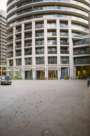 QuickStay - Incredible Downtown Condo Yonge & College